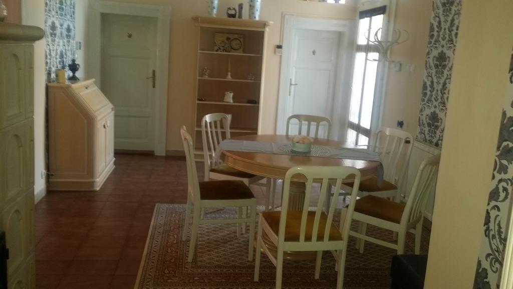 Horvath Apartmanhaz Kaposvár Εξωτερικό φωτογραφία